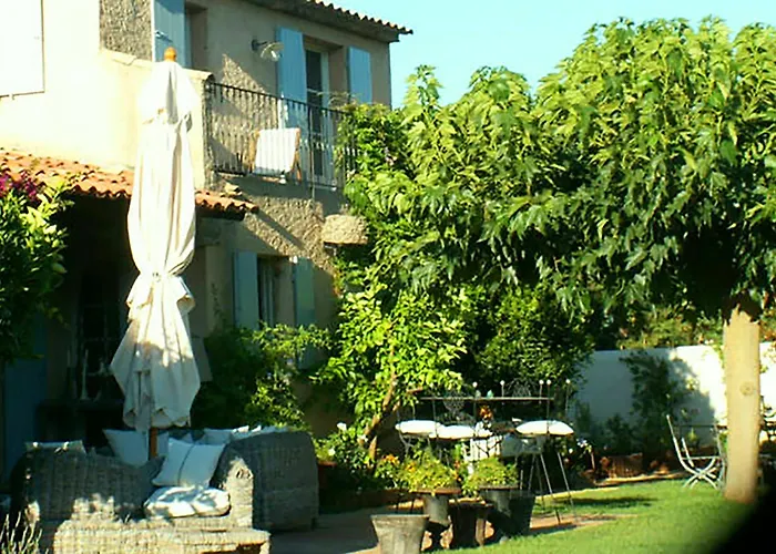 Villa Penelope - Charming Saint Tropez Villa